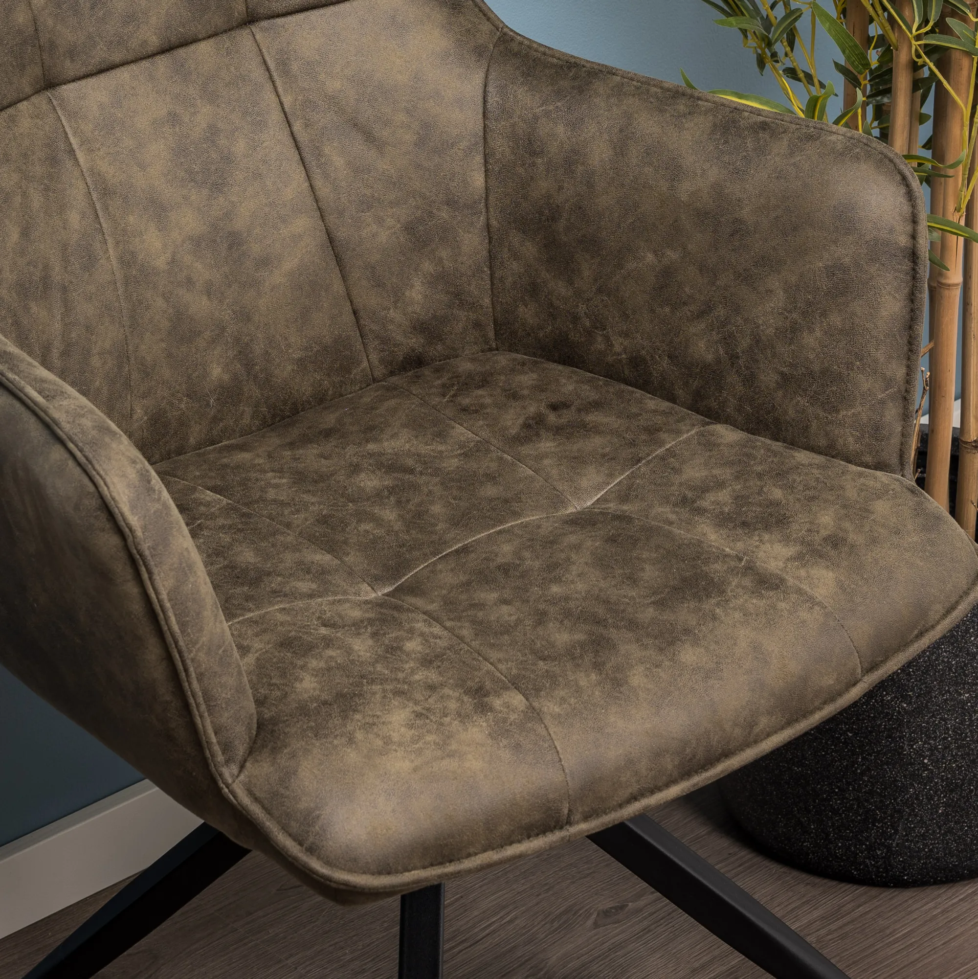 Homeville Elina med drejefunktion suede oliven