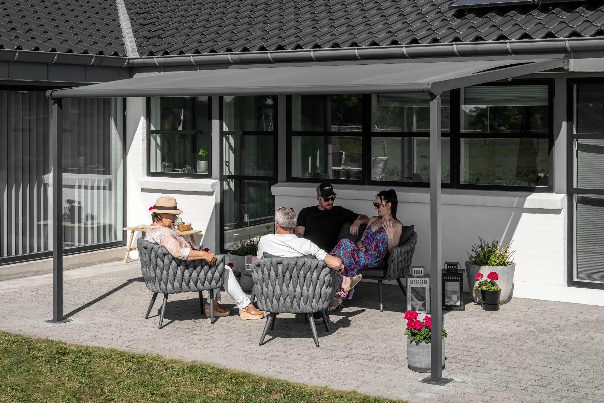 Essence elektrisk pergola markise 400x300cm antracit/antracit
