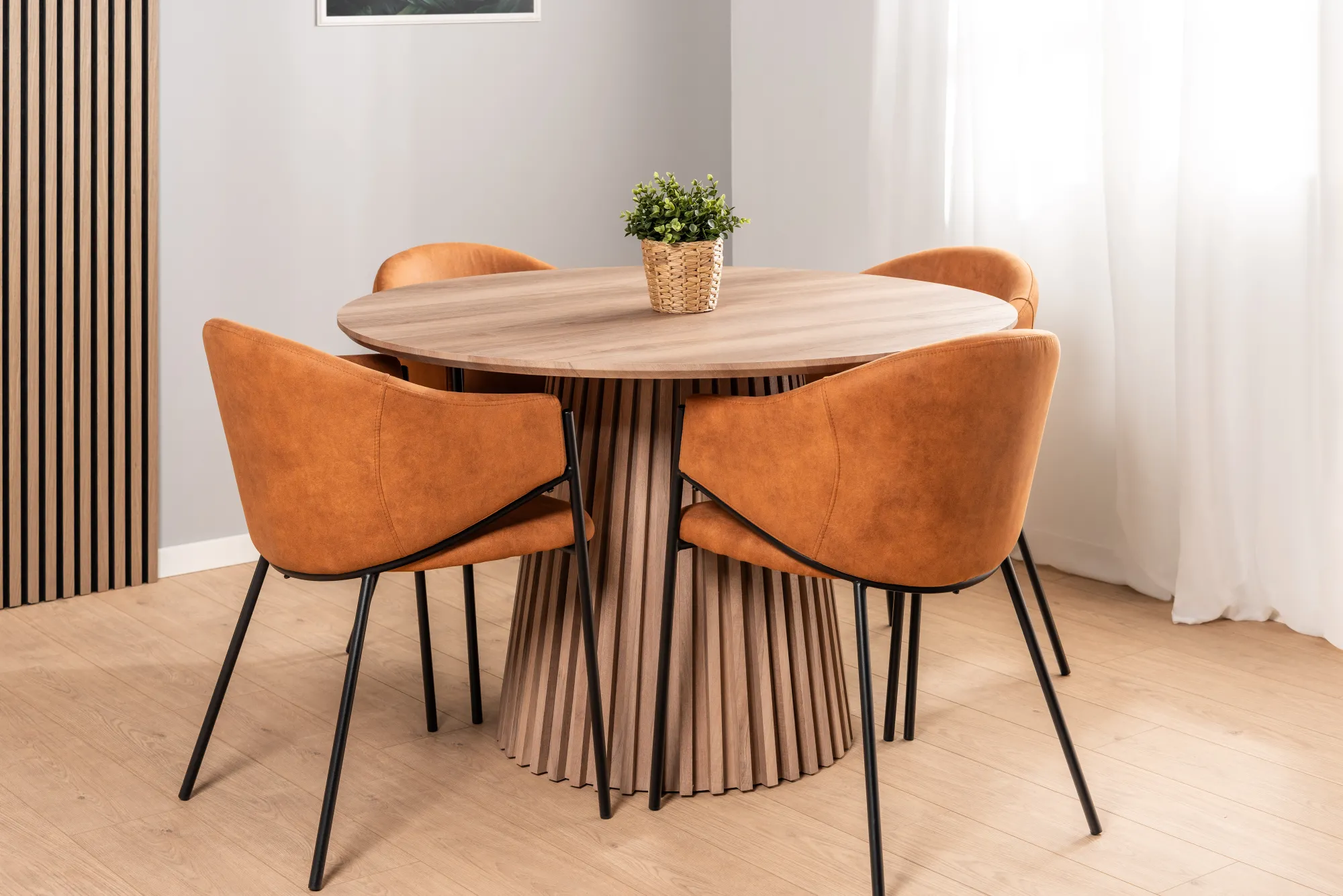 Homeville Felicia suede cognac