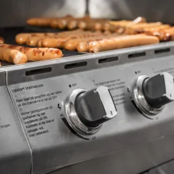Heatus Premium gasgrill med 4 brændere og sideblus